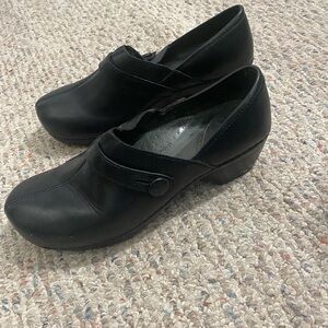 Dansko Solstice Clog Mule Shoes Black 9815020200 Sz 40